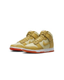 NIKE - DUNK HI RETRO - TEAM GOLD / WHEAT GOLD - DV7215-700