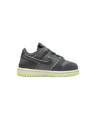 NIKE - DUNK LOW SE (TDE) - IRON GREY / PHANTOM - GHOST GREEN