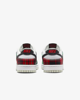 NIKE - DUNK LOW RETRO PLAID - WHITE / BLACK /UNIVERSITY RED DV0827 100