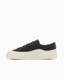 ADIDAS -  NUCOMBE BLACK / WHITE - H06383