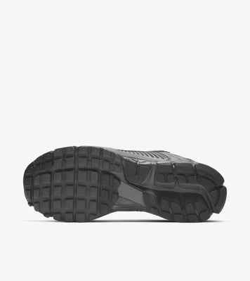 NIKE ZOOM VOMERO 5 SP - ANTHRACITE / ANTHRACITE - BLACK WOLF GREY